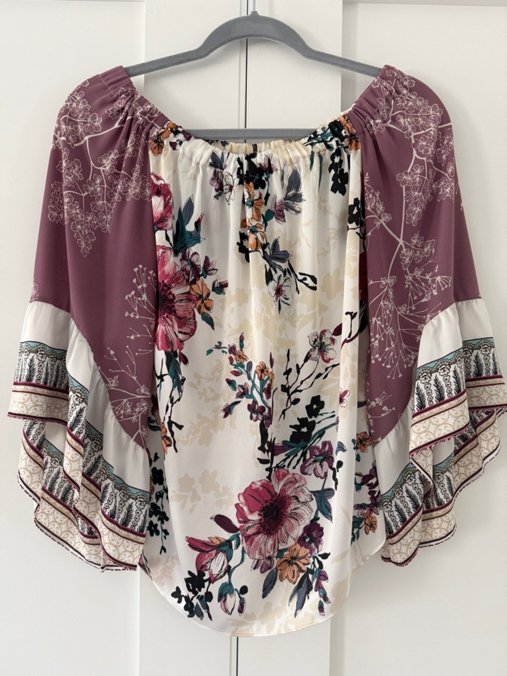 White House Black Market Floral Off-Shoulder Blouse in Mauve and Ivory